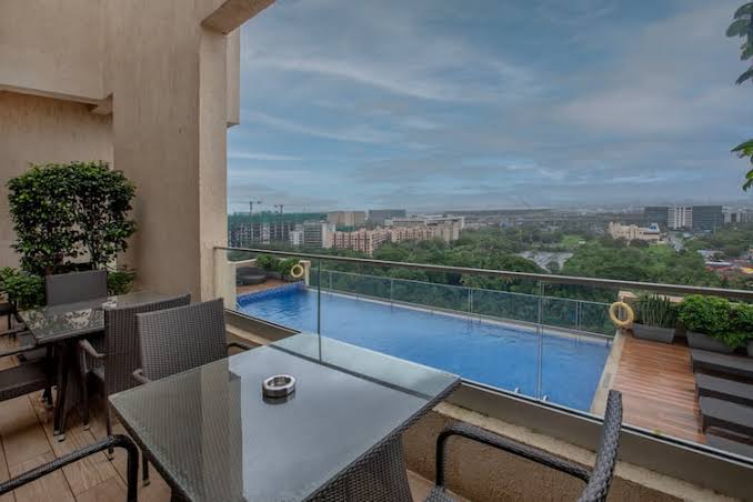 Rooftop Restaurants Mumbai for Dinner: 190 AMSL – Novotel Mumbai International Airport