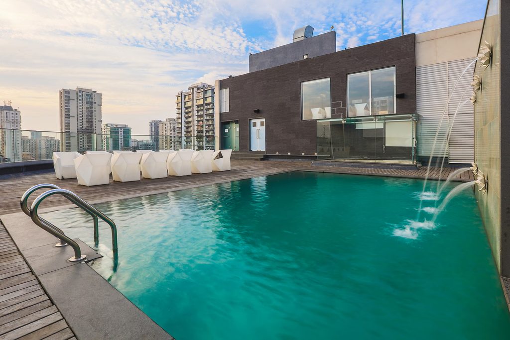 Best Rooftop Restaurants in Mumbai: Otium Rooftop Lounge – Andheri West